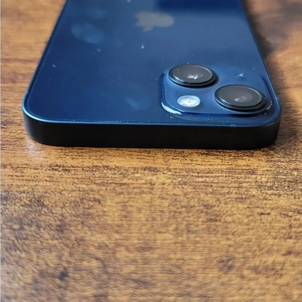 Apple iPhone - Midnight Black